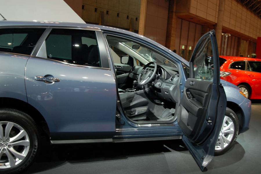  Mazda CX-7 2007 года  (фото 346 из 353)
